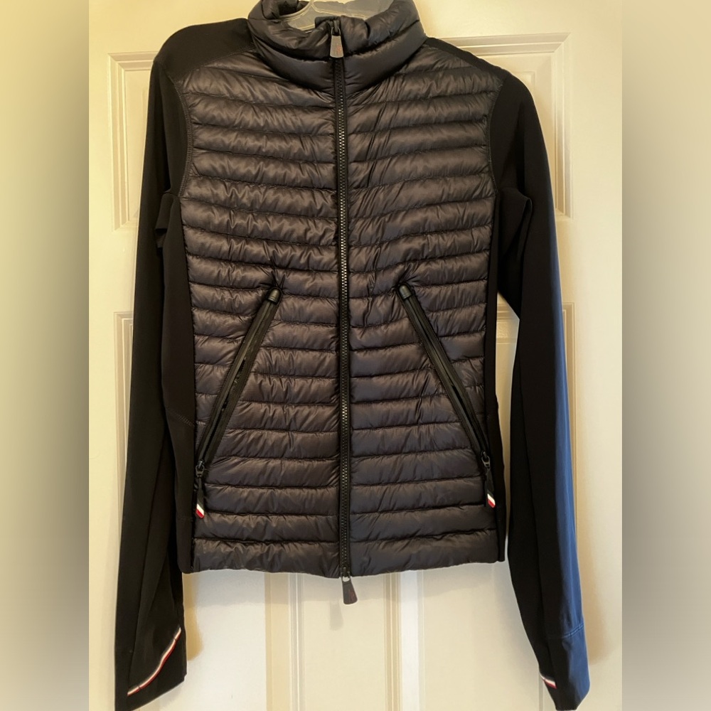 Almost new Moncler Grenoble day-namic Maglia cardigan in black